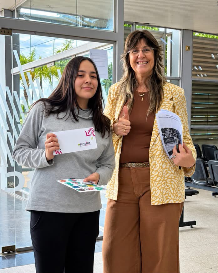 +FUTURO: ESTUDIANTES CHAQUEÑOS COMENZARON A RETIRAR SUS TARJETAS DE DÉBITO DE LA CUENTA WEE